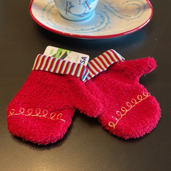 Starbucks Holiday 2007 Coffee Cup & Saucer Set Penguin Snowman Red White Blue - Picture 6 of 7